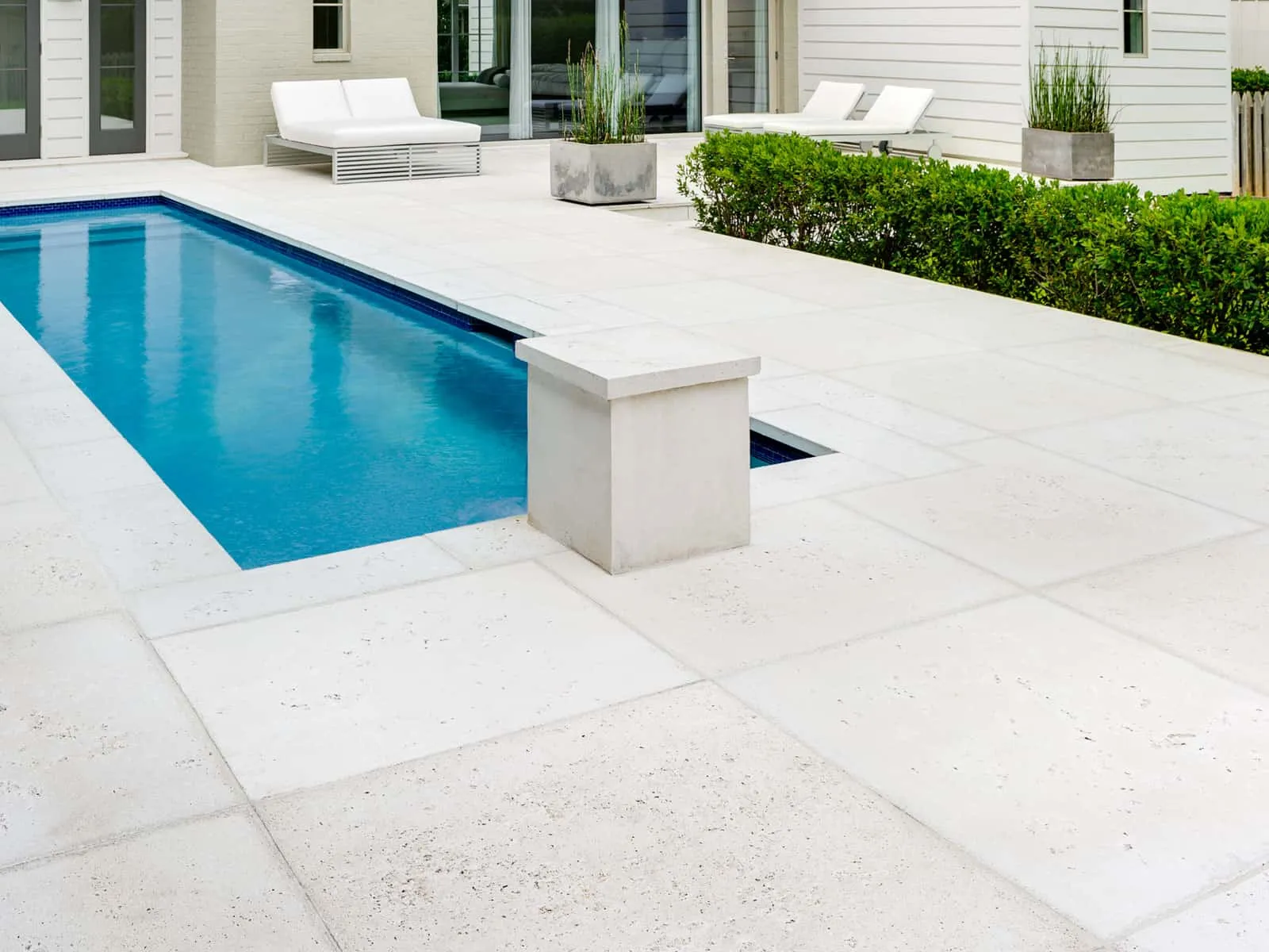 Paver pool deck in Sarasota